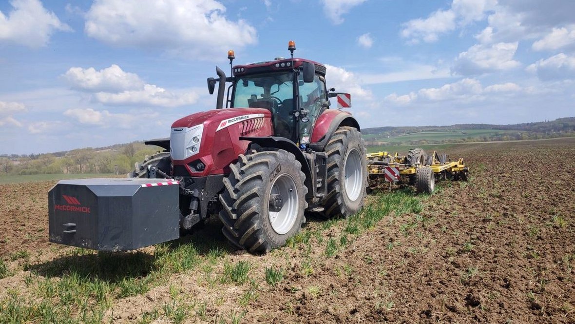 McCormick X8 VT-Drive - wszechstronność i wydajność