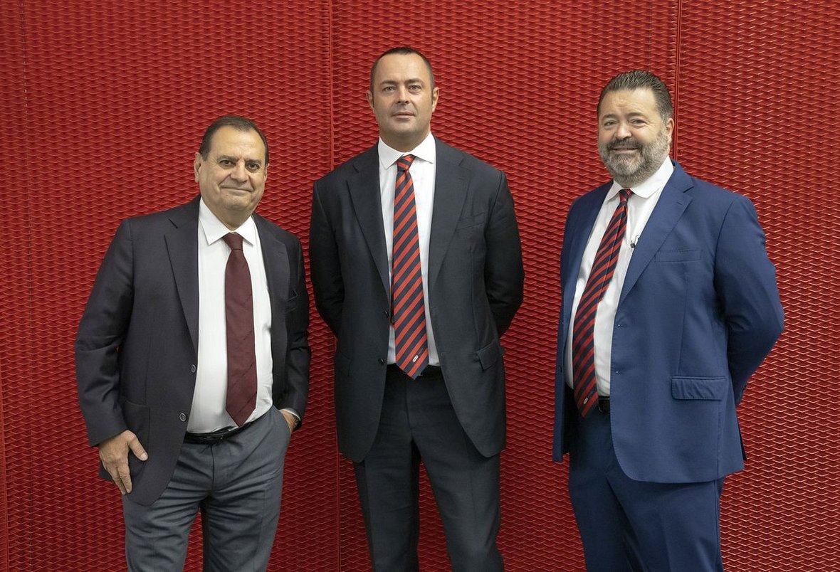 Od lewej: Luigi De Puppi, dyrektor zarządzający,  Mirco i Andrea Maschio, prezesi odpowiednio Maschio Gaspardo i Maschio Holding.