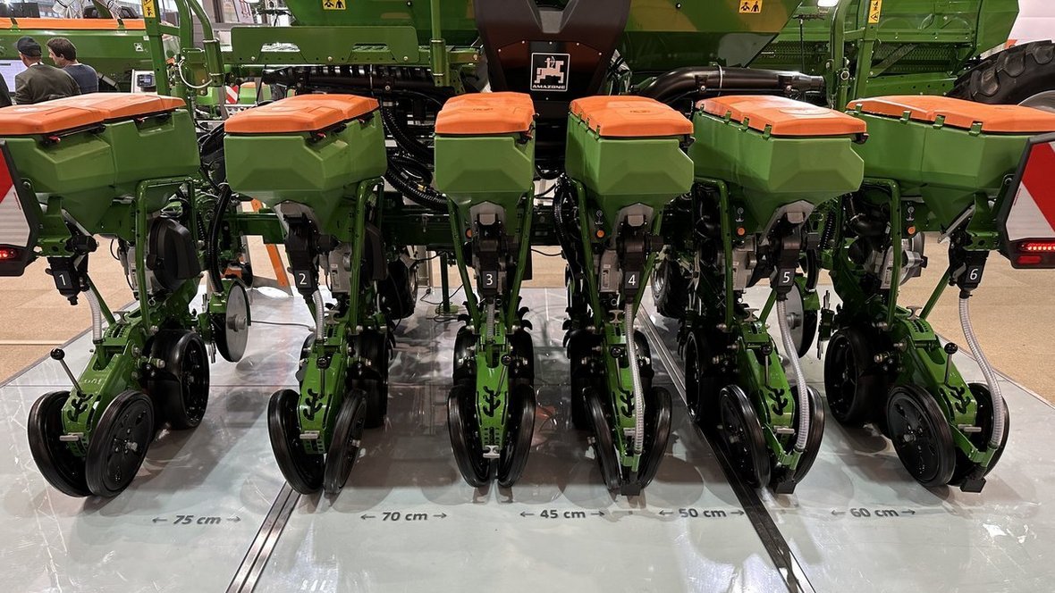 Amazone Precea z nadciśnieniowym zespołem wysiewającym
