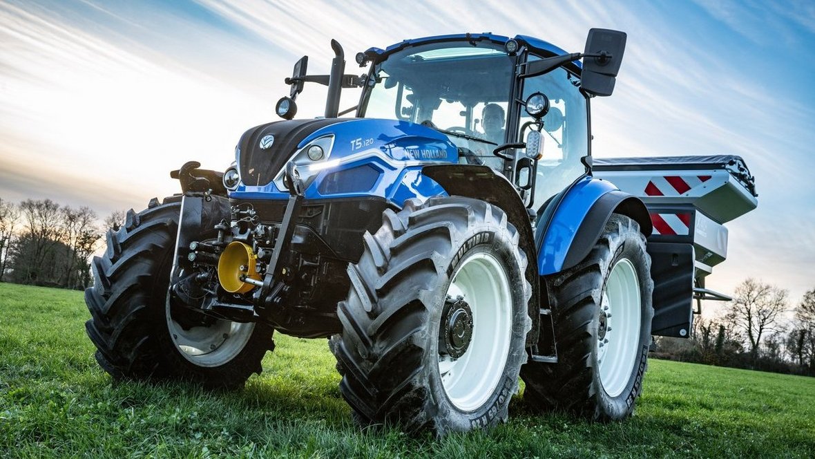 Nowe ciągniki New Holland T5 Dual Command