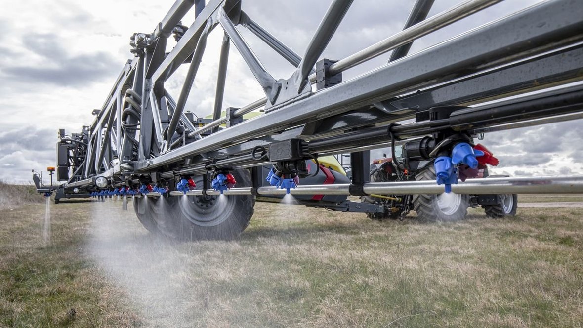 Redukcja znoszenia o 90% z dyszą Hardi Nanodrift