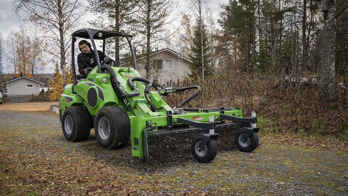 Nowe modele ładowarek Avant 600