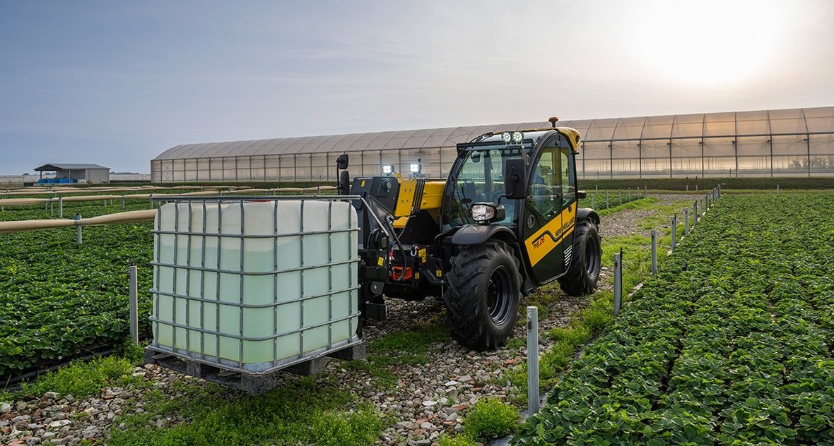 Nowa ładowarka teleskopowa New Holland TH6.26 – kompaktowość i wszechstronność