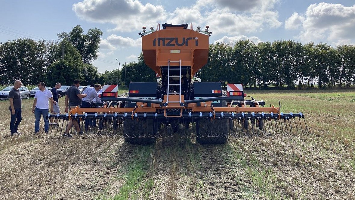 Mzuri iPass - nowa technologia uprawy płytkiej