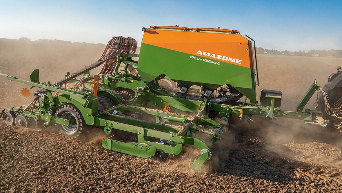 Wał nożowy jako narzędzie przygotowawcze w Amazone Cirrus Cirrus 6003-2