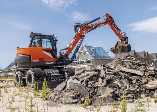 Nowa kompaktowa koparka kołowa Hitachi na targach Intermat