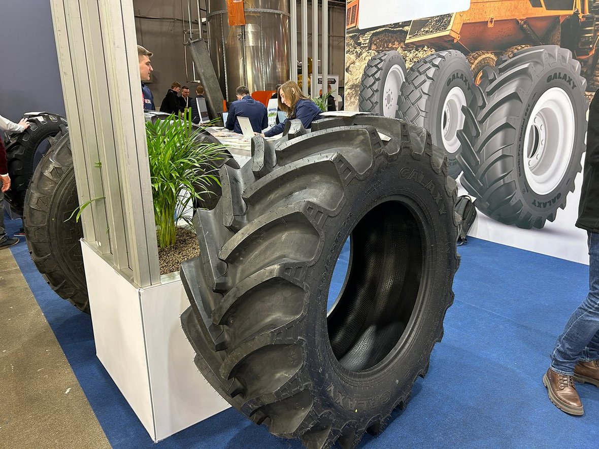 Galaxy i Inter-Cars: nowe opony rolnicze zaprezentowane na Agrotech