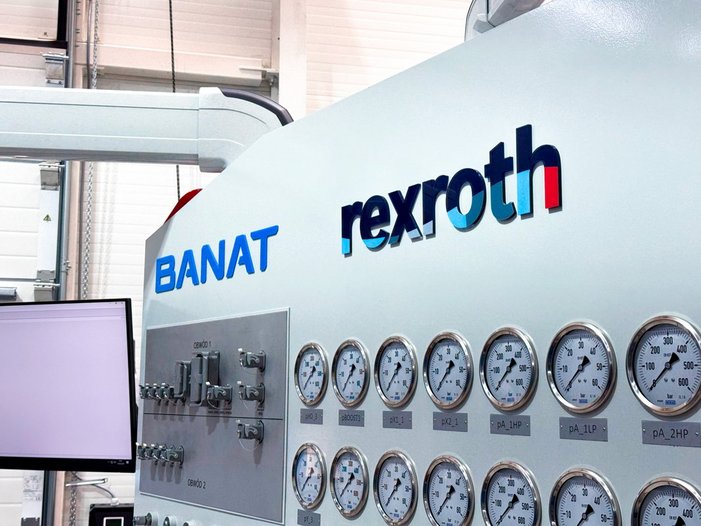 Nowoczesne stanowisko testowe Bosch Rexroth SSTB-220 w serwisie BANAT