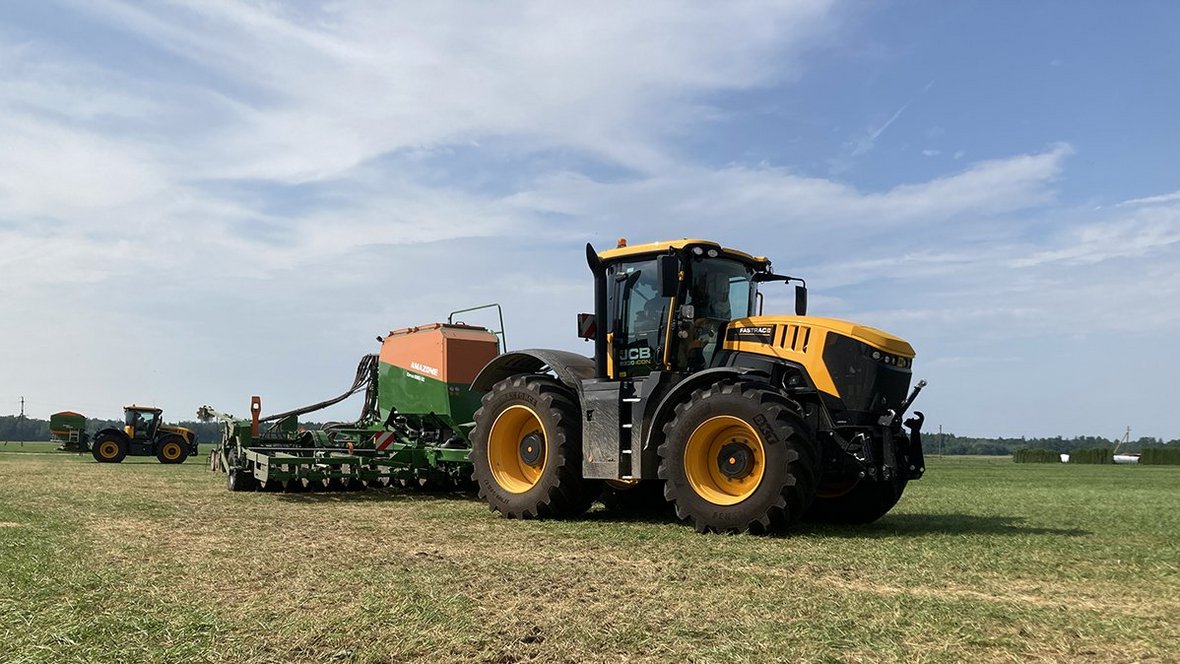 Litewskie premiery JCB