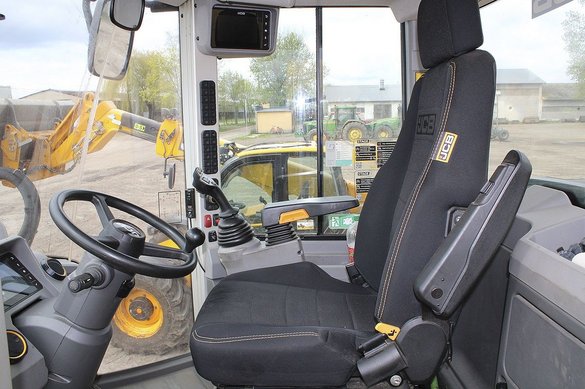 Opinia użytkownika JCB. Bliski serwis, dobry kontakt