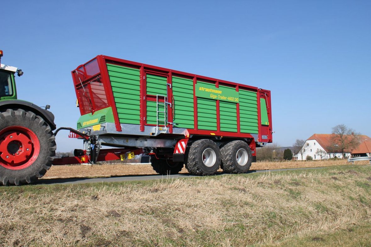Strautmann Giga-Trailer