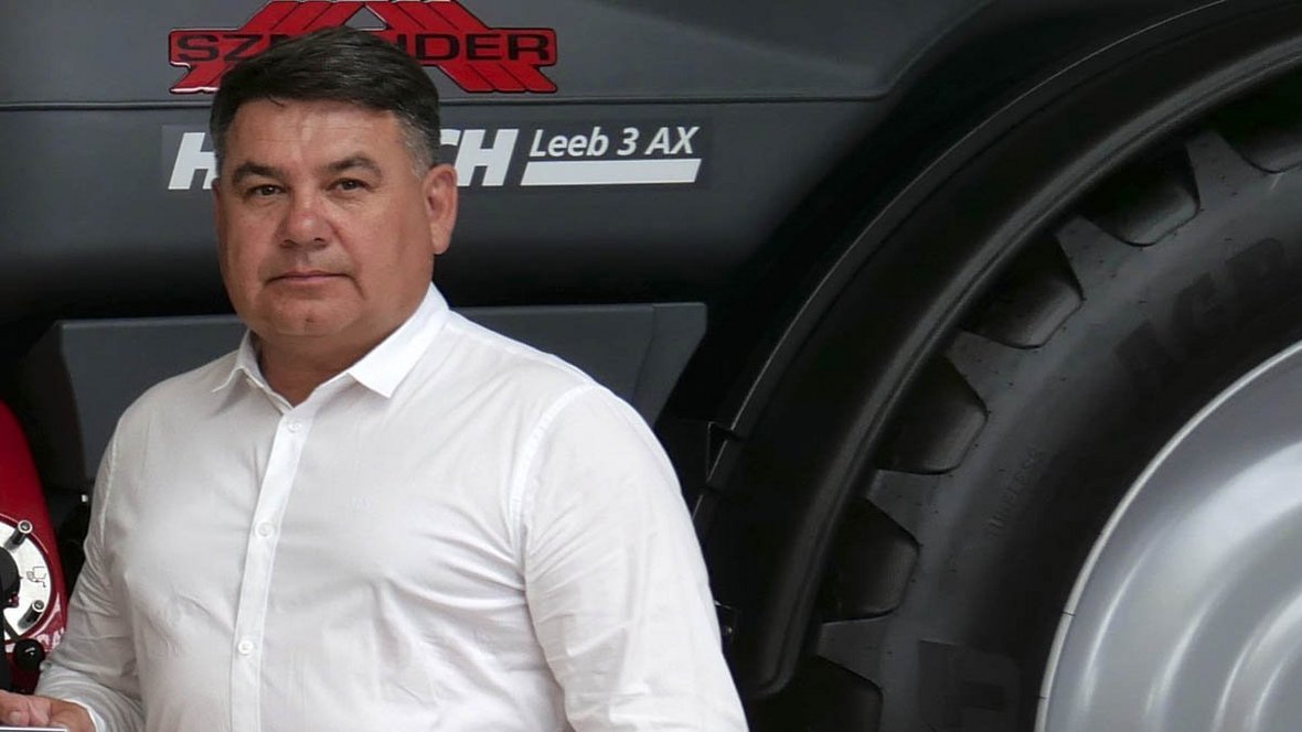  Robertem Kukułą, prezesem zarządu firmy Agro Sznajder