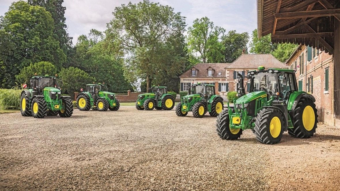 John Deere wprowadza nową serię ciągników 6M
