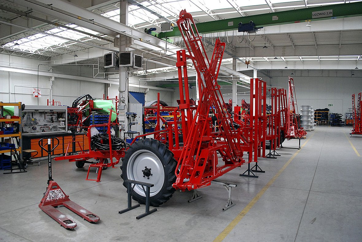 maszyny na hali