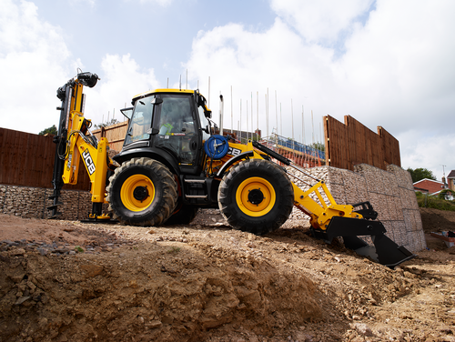 koparkoładowarka jcb