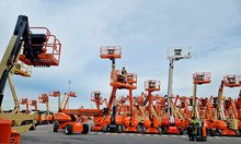 Riwal Poland i JLG - kompleksowa oferta podestów ruchomych wsparta serwisem