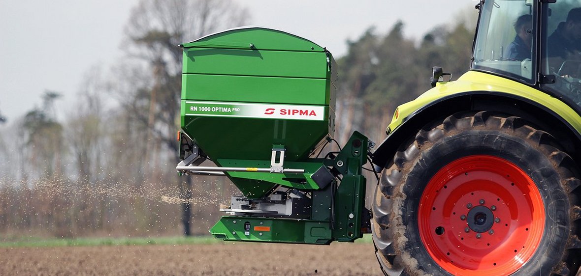 Rozsiewacze nawozów SIPMA – precyzyjne i oszczędne nawożenie