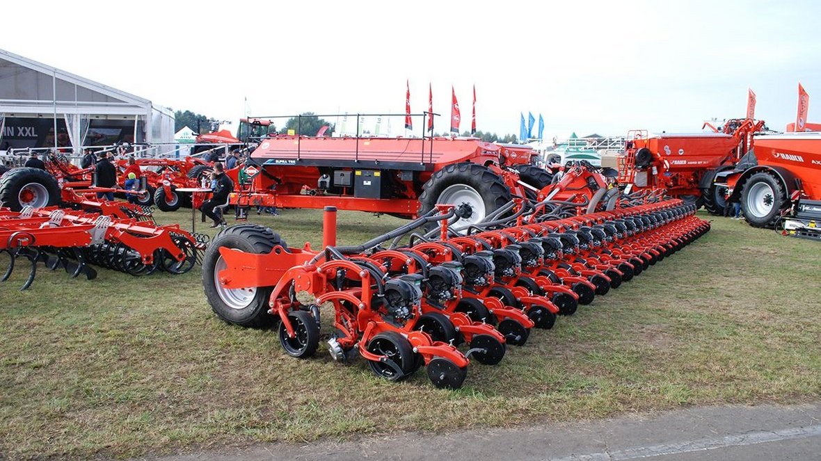 Kuhn Maszyny Rolnicze - sprzedaż w rozmiarze XXL