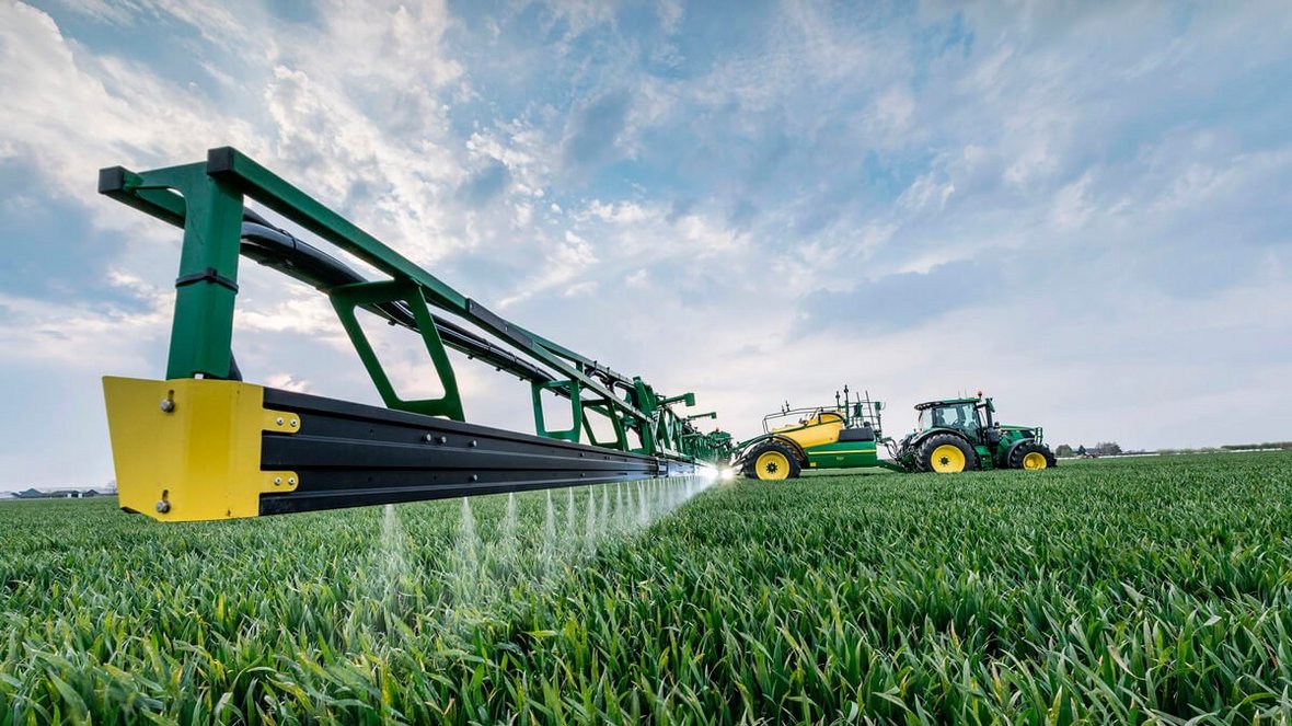 Strategiczna współpraca John Deere i BASF