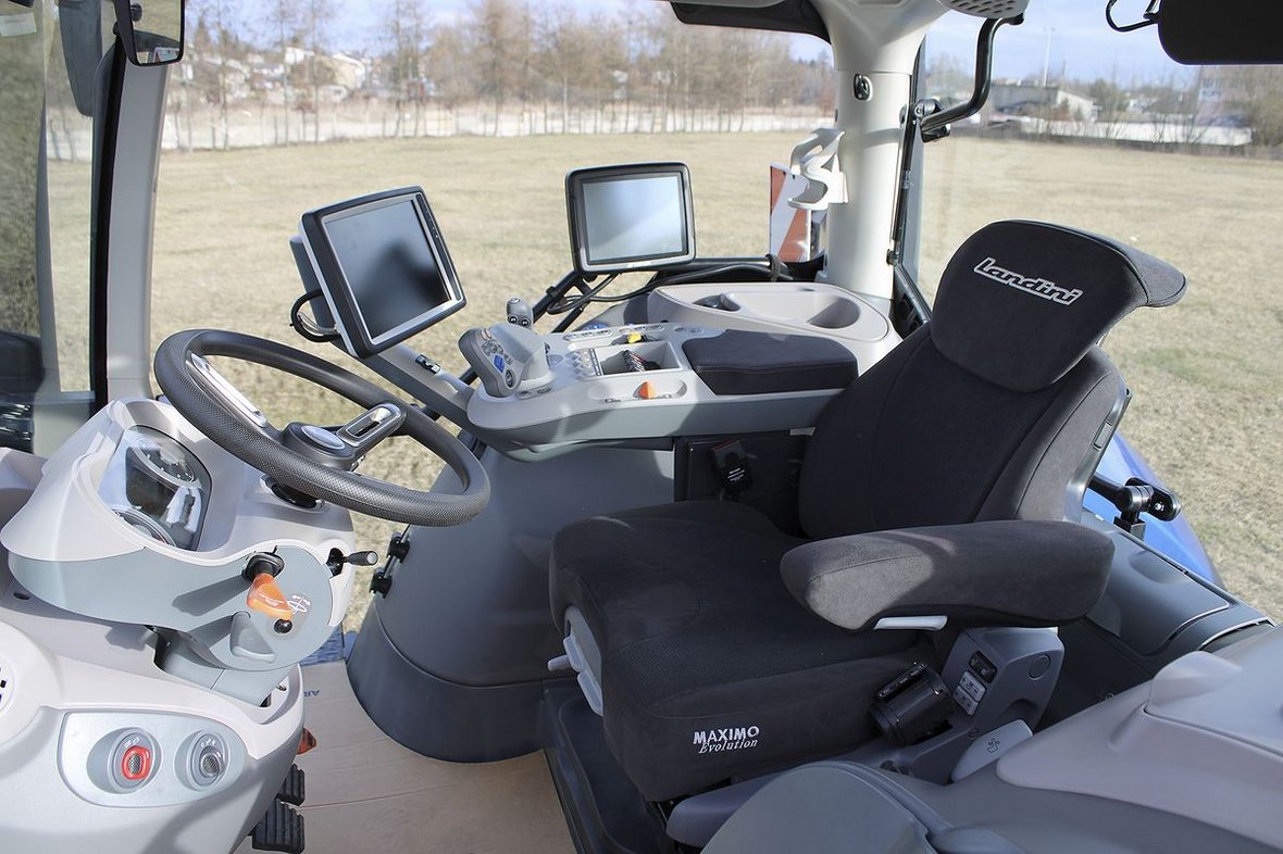 Światowa premiera Landini Serie 8 V-Shift