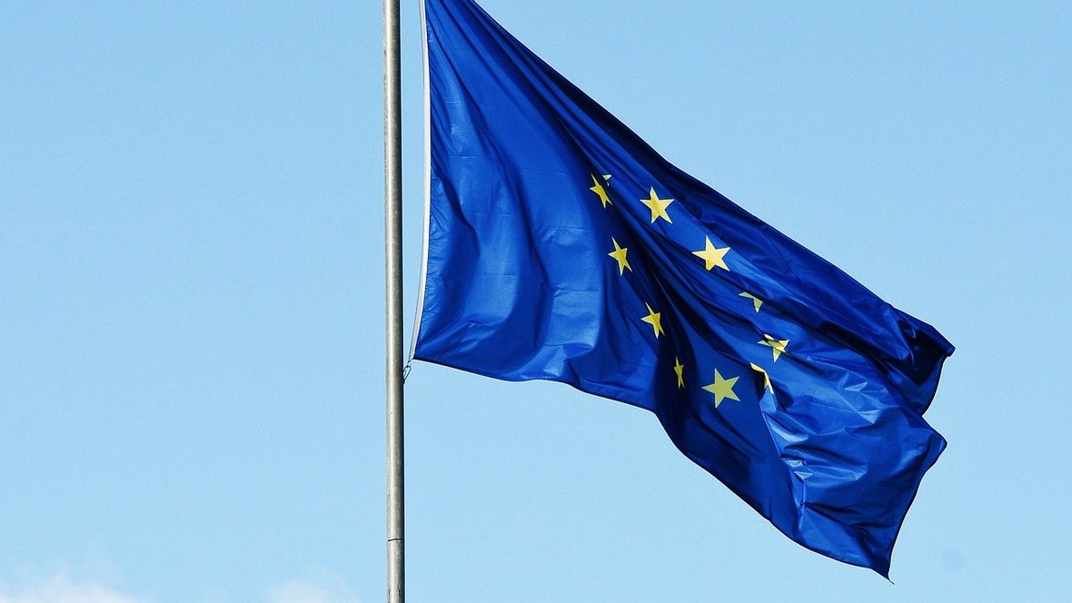 Komisja Europejska zatwierdziła wsparcie dla polskich rolników
