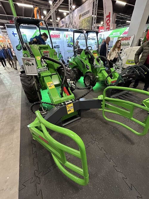 Ładowarki Avant model 423 oraz nowy model 855i