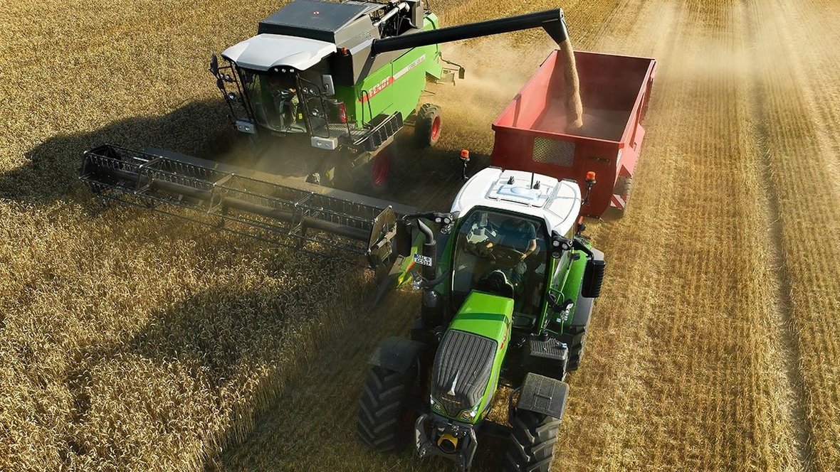 Fendt Corus 500 z wytrząsaczami