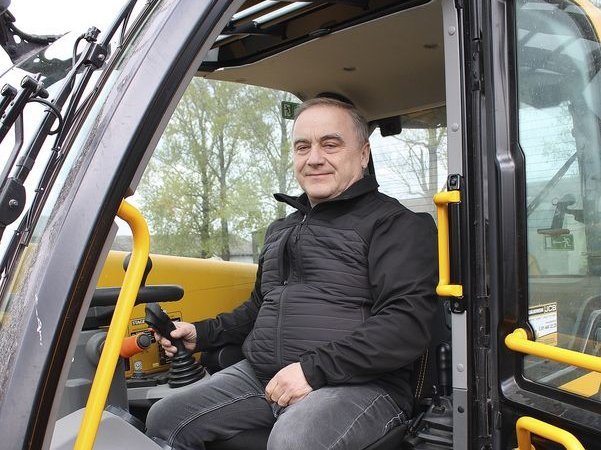 Opinia użytkownika JCB. Bliski serwis, dobry kontakt