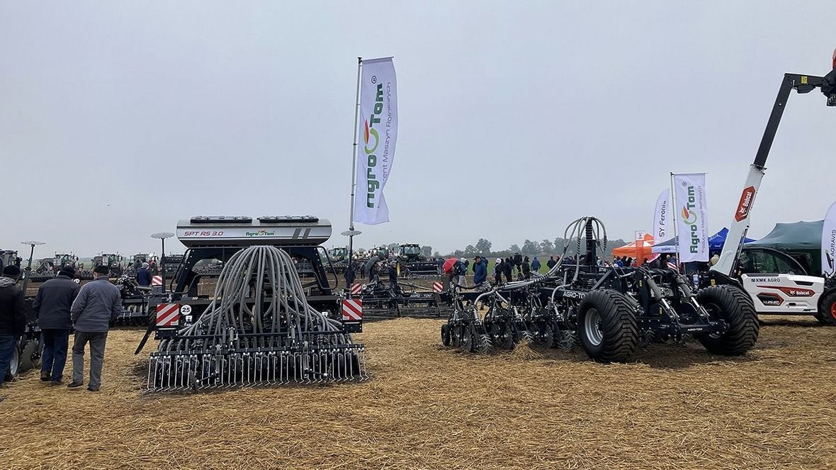 Pokazy w polu Agro-Tom  