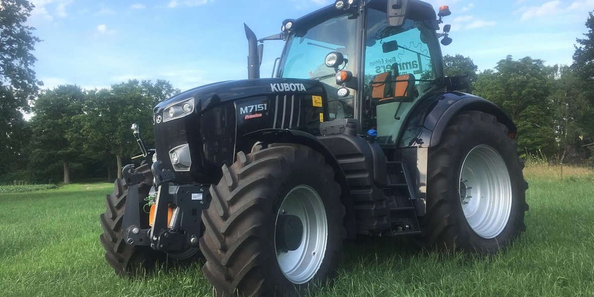 kubota M7151