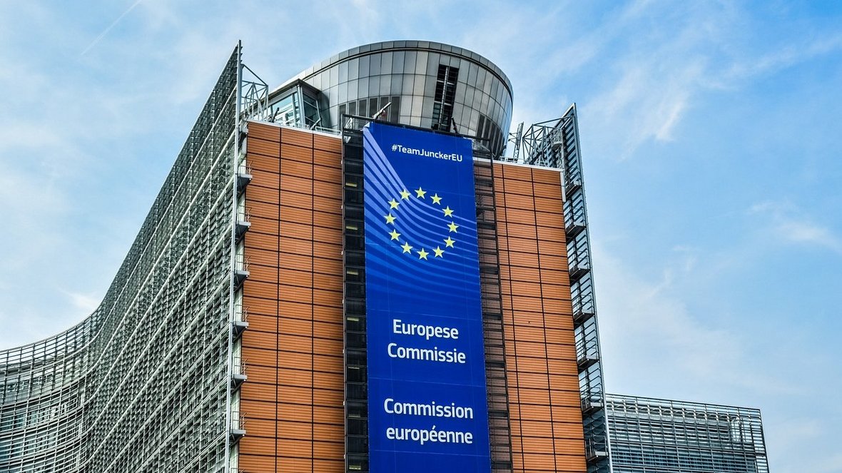 Co Komisja Europejska proponuje rolnikom? 