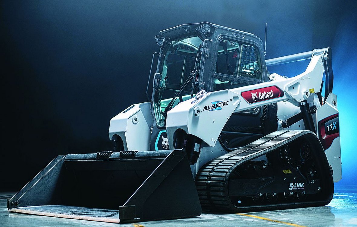 T7 X firmy Bobcat pracuje bez płynów hydraulicznych. Wszystkie napędy są elektryczne.