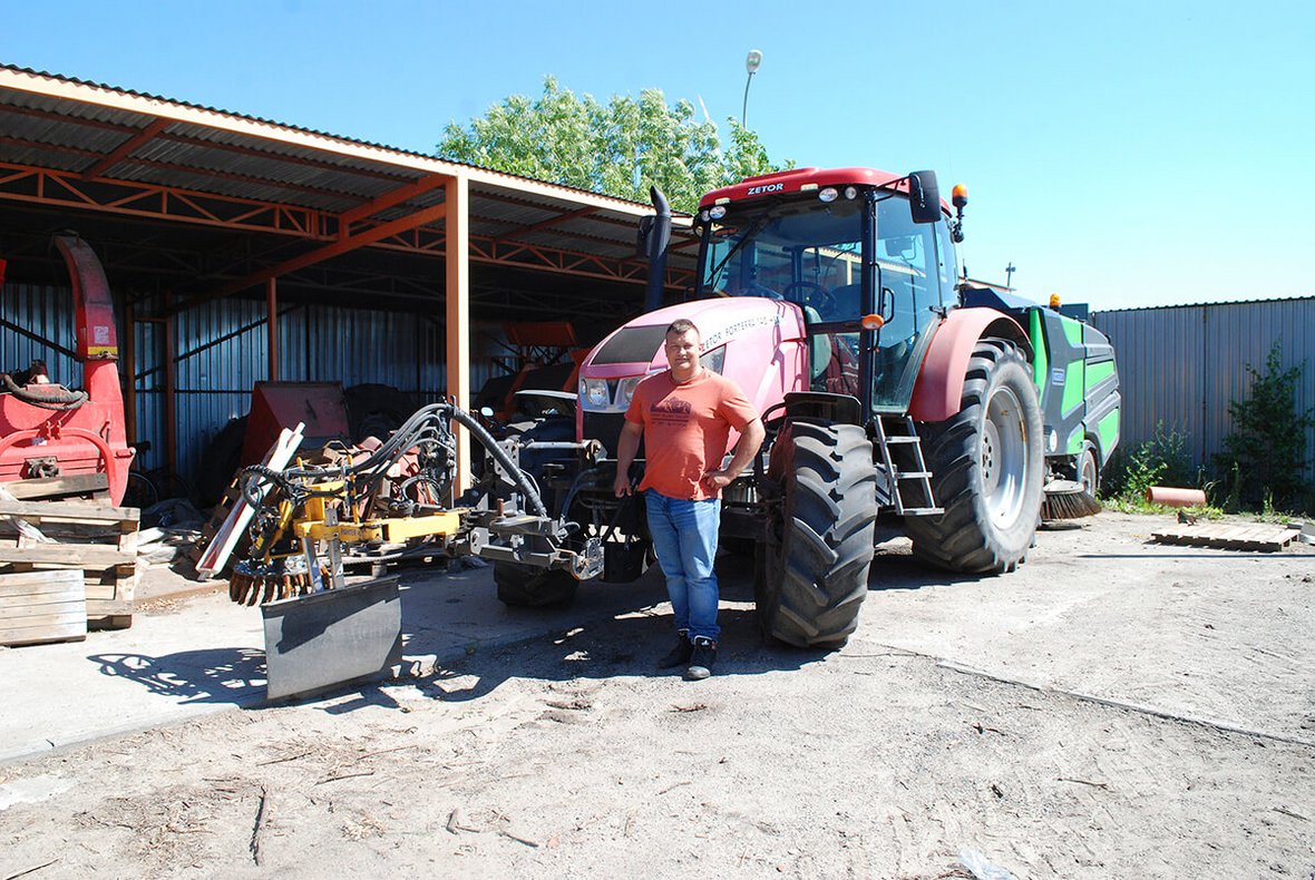 Zetor uniwersalny nośnik osprzętu