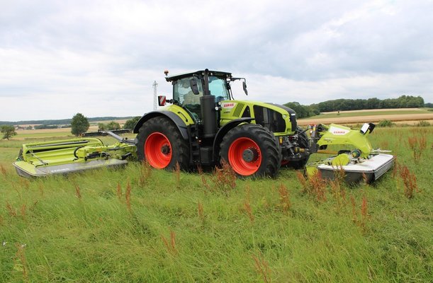 Wysoka przepustowość i komfort obsługi z Claas Disco 9700