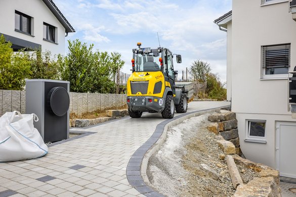 Kompaktowa ładowarka Kramer 5045: Moc i mobilność w jednym