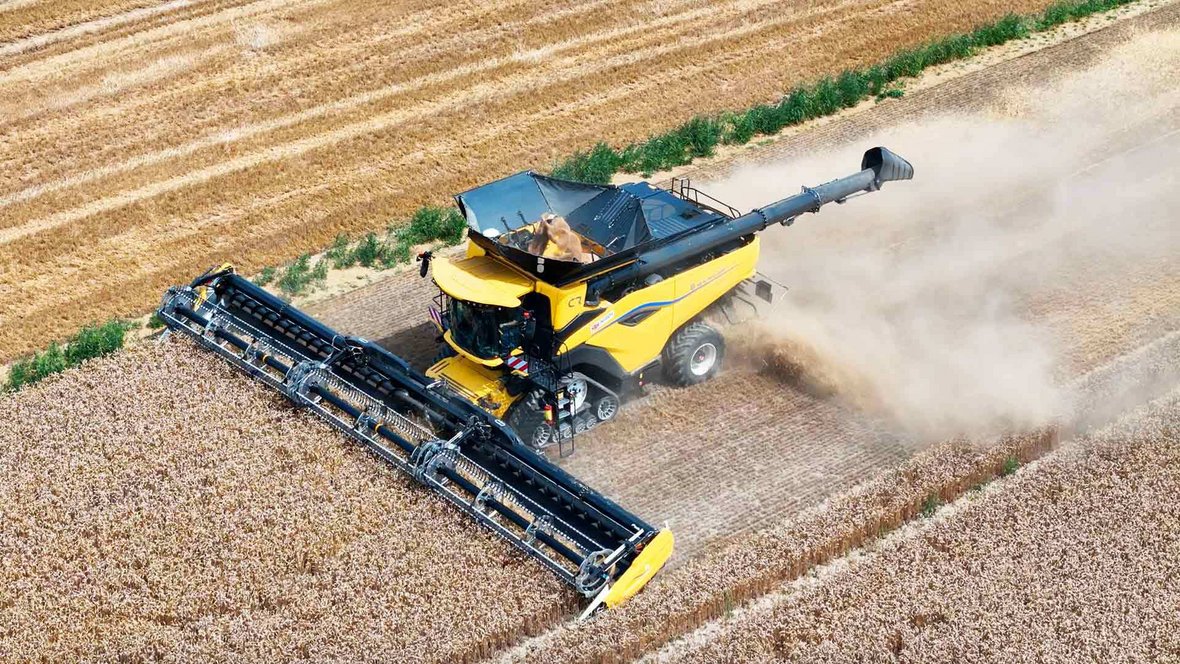 Rekordowa moc i nowe standardy: New Holland CR11