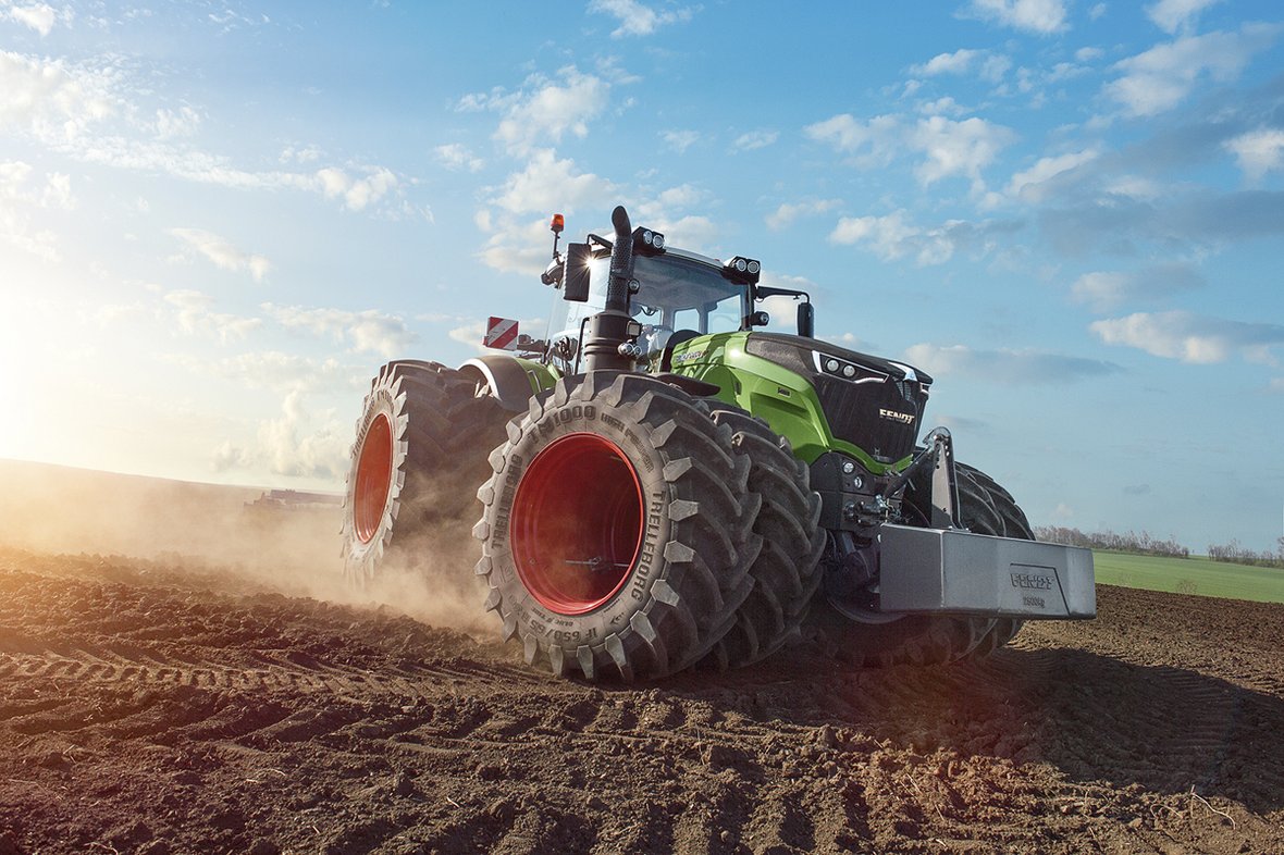 traktor, pole