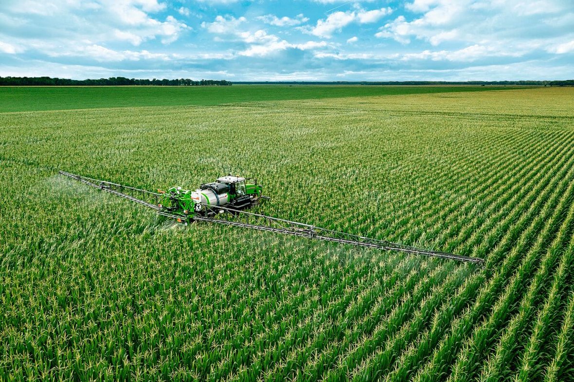 Światowa premiera opryskiwacza Fendt Rogator 900