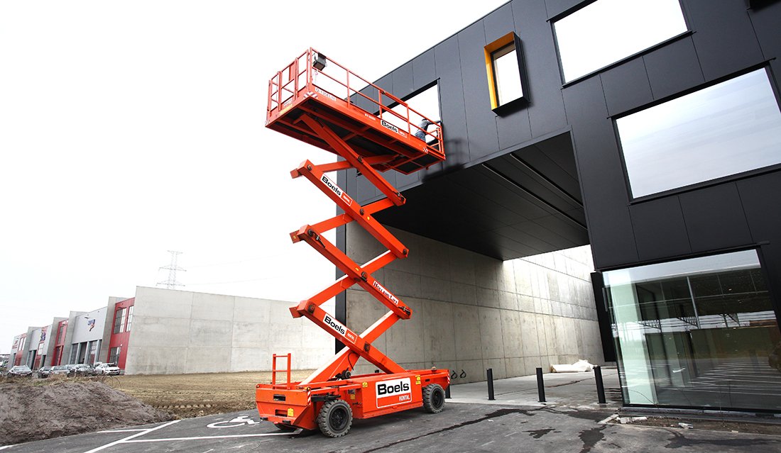 Boels Rental o pracy na wysokości - wiatr może być zdradliwy