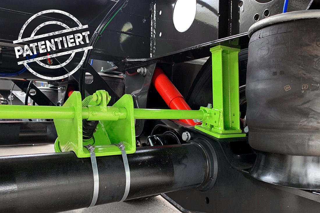 Fliegl Drive-On: mechaniczny stabilizator wywrotu z funkcją anfahrhilfe zwiększa bezpieczeństwo rozładunku