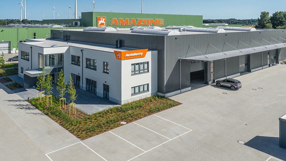 Amazone rozwija swoją akademię