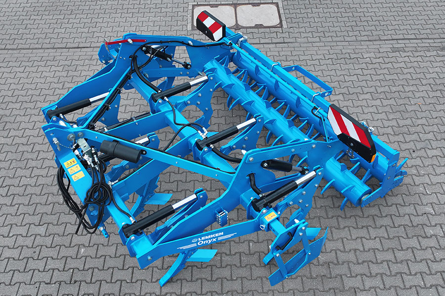 Nowy podorywacz Lemken